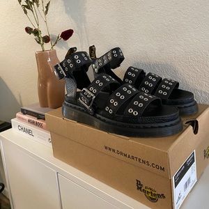 Dr. Marten Clarissa II Hardware Leather Sandals